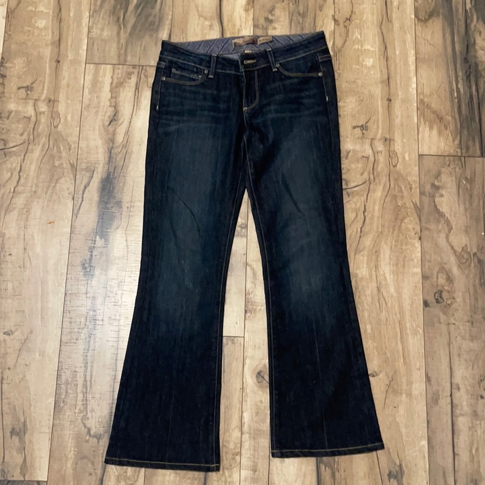 Paige Jeans- Laurel Canyon Bootcut size 27